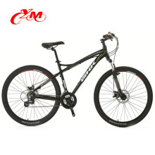 Alibaba mens bicicletas de carretera en venta barato / 7 velocidad de freno de disco bicicleta de carretera / 26 pulgadas negro bicicleta